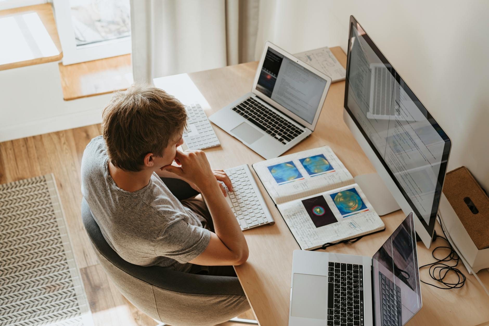 Next.js vs. React for the Web: How We Choose in 2025